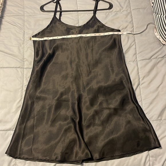 Gilligan & O’Malley Silk Black Camisole/ Size Large / Great Condition - Picture 3 of 6